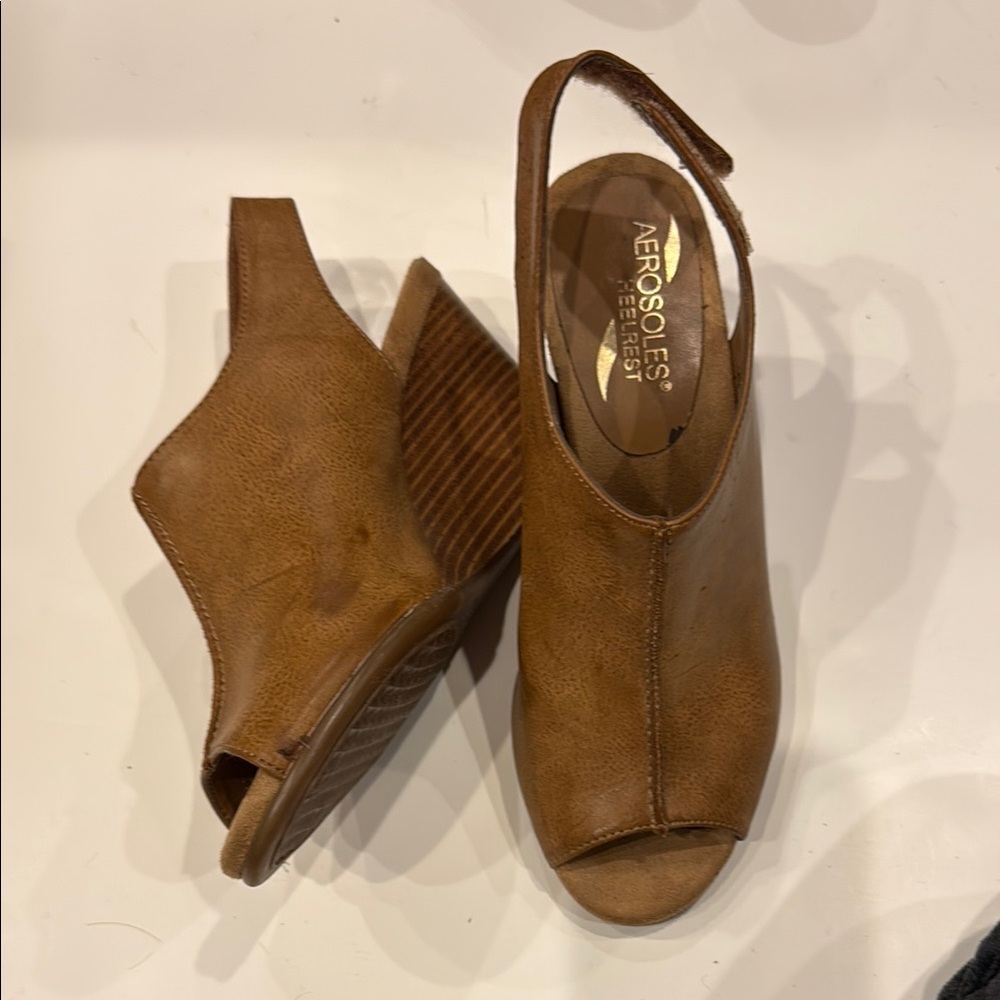 Aerosoles Women's Brown Wedge Sandals